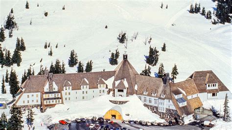 timberline lodge & ski area mt. hood oregon